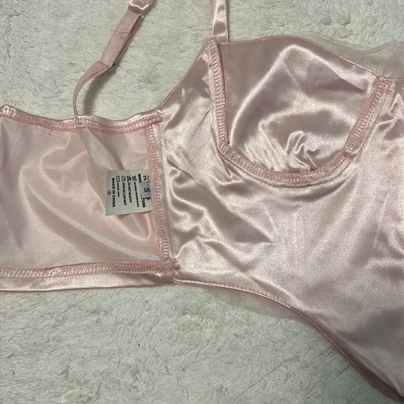 NEW Flattering Asymmetrical Hem Cami Top - Picture 6 of 8